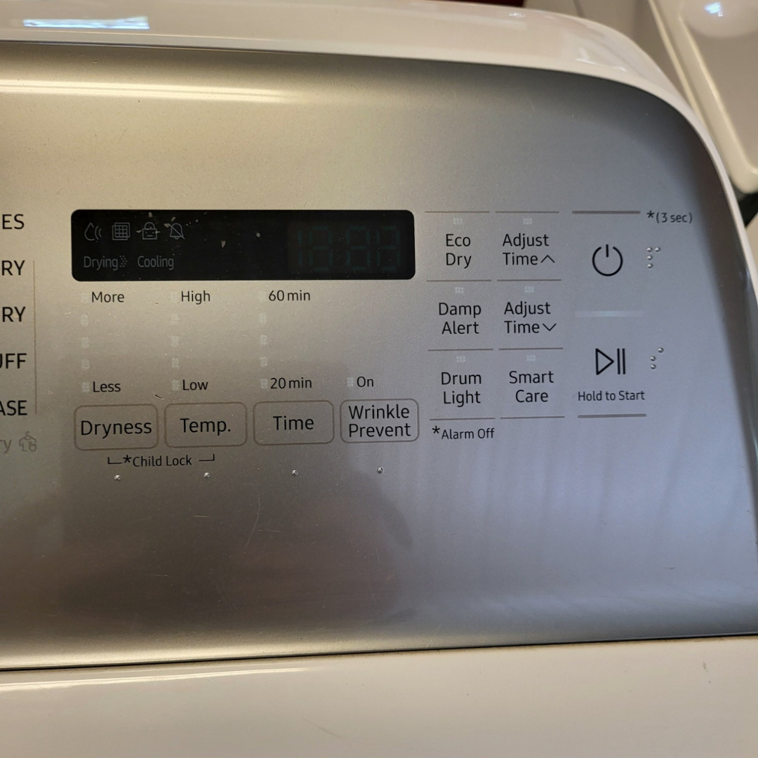 Samsung DVE50R5200W 27 Inch Electric Dryer with 7.4 Cu. Ft. Capacity, 10 Dry Cycles, Smart Care, Sensor Dry, Quick Dry, Sanitize, Wrinkle Prevent, and Child Lock: White, Refurbished