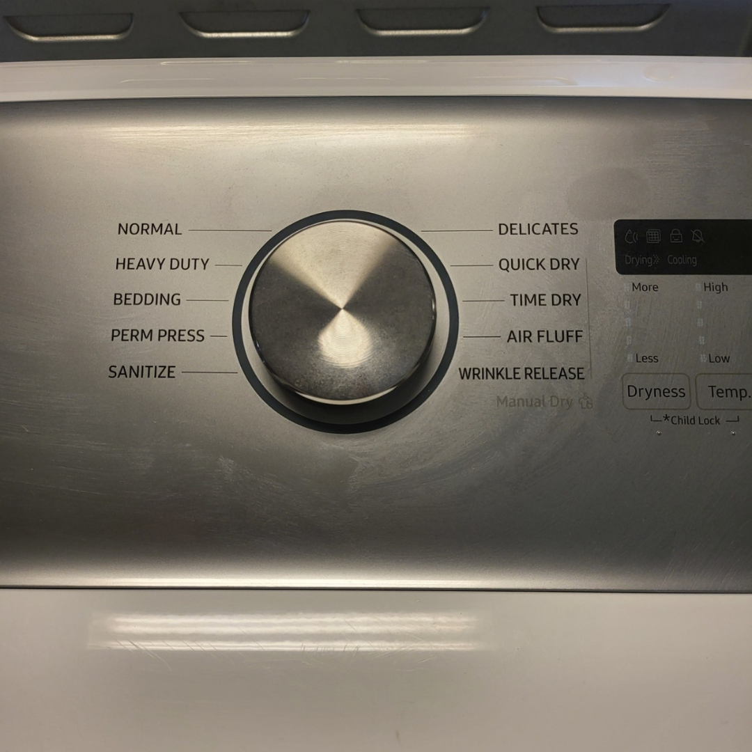 SET: Samsung WA50R5200AW 27 Inch Top Load Washer 5.0 Cu. Ft. & Samsung DVE50R5200W 27 Inch Electric Dryer with 7.4 Cu. Ft. - REFURBISHED