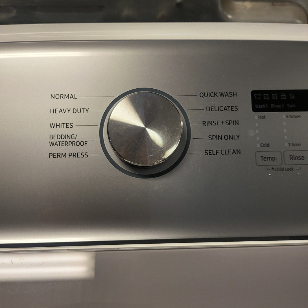 SET: Samsung WA50R5200AW 27 Inch Top Load Washer 5.0 Cu. Ft. & Samsung DVE50R5200W 27 Inch Electric Dryer with 7.4 Cu. Ft. - REFURBISHED