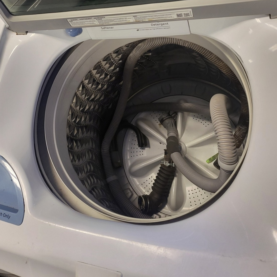 SET: Samsung WA45M7050AW 27 Inch Top Load Washer 4.5 cu. ft. & DV48H7400EW 27 Inch 7.4 cu. ft. Electric Dryer Refurbished