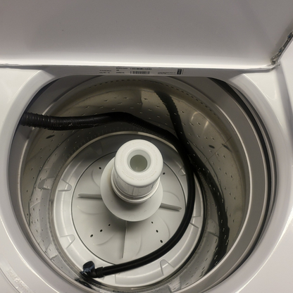 SET: Maytag MVWP575GW 3.5 cu. ft. Commercial-Grade Residential Agitator Washer & MEDP576KW1 7.4 CU. FT. COMMERCIAL-GRADE RESIDENTIAL DRYER - Refurbished