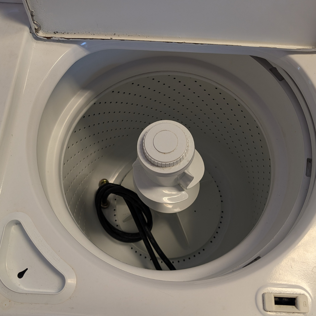 Roper RTW4516FW 3.5 cu. ft. Top-Load Washer with Agitator