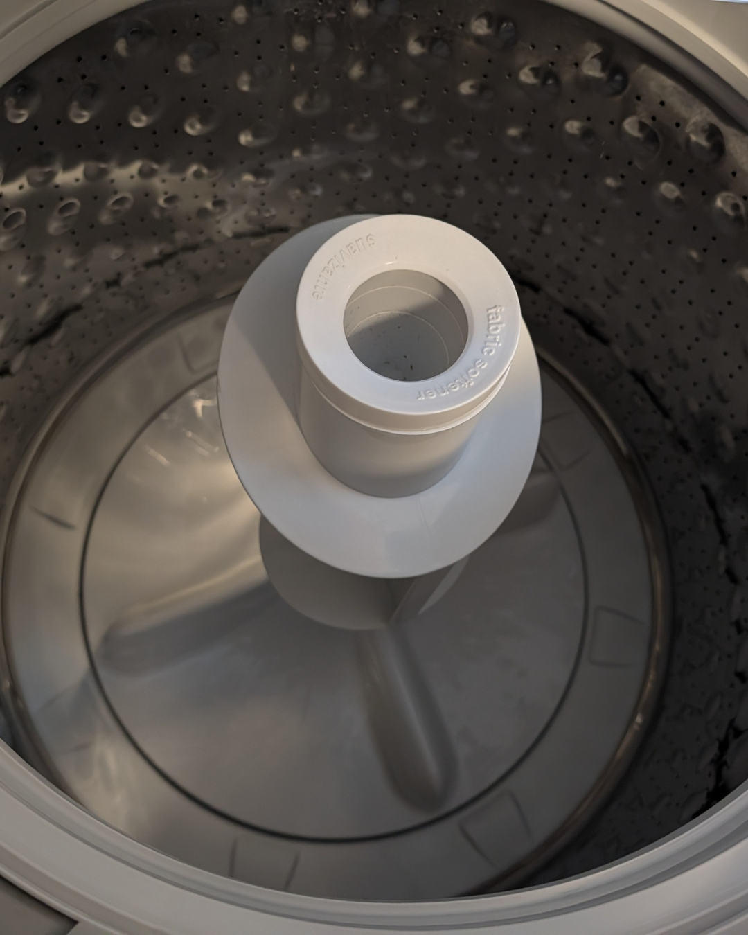 GE Spacemaker GUD27ESSMWW, Refurbished